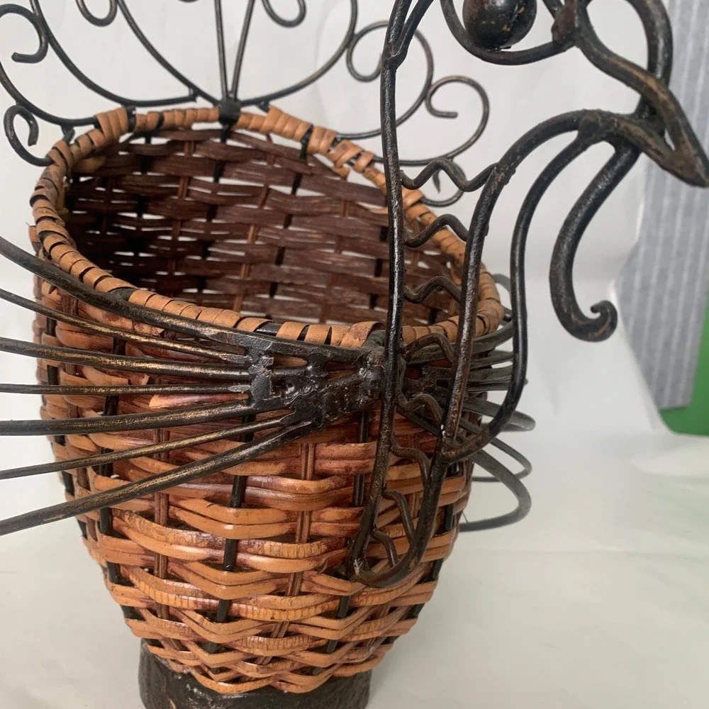 Woven Rattan Metal Turkey Decorative Basket Brown Fall Farmhouse Thanksgiving